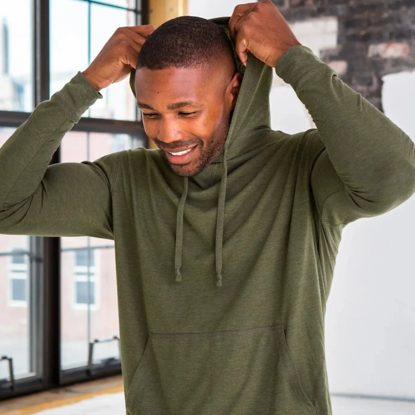 Unisex Hooded Long Sleeve Triblend Tee