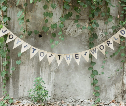 Joy To The World Bunting